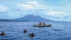 3 WNA China Hilang Terseret Arus saat Menyelam di Perairan Pulau Sangiang Serang
