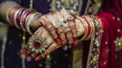 Pria Ini Kenakan Gaun Pengantin Selama 30 Tahun, Alasannya Bikin Merinding