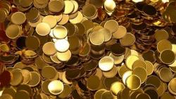 Perempuan Rusia Ditangkap karena Selundupkan 2 Kg Emas Senilai Rp1,1 M di Sepatu