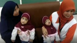Bayi Kembar Siam Asal Kendari yang Berhasil Dipisahkan di Surabaya Sudah Boleh Pulang<