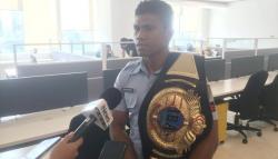 Profil Ongen Saknosiwi, dari Sepak Bola ke Juara Tinju Dunia