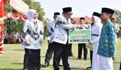 Hari Guru Nasional 2019, Bupati Pekalongan: Kita Bikin Semua Guru Tersenyum