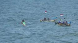 Perahu Terbalik Dihantam Ombak di Gunungkidul, Bapak dan Anak Hilang