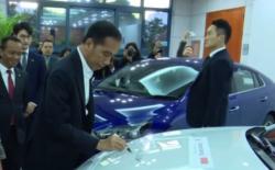 Video Jokowi Tanda Tangani Investasi Hyundai Bangun Pabrik Mobil di Indonesia