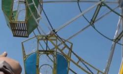 Video Bocah Perempuan 6 Tahun di Situbondo Tewas Terjepit Bianglala