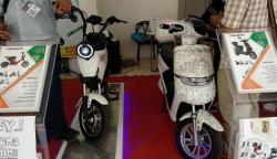 Motor Listrik Indonesia BF Goodrich Unjuk Gigi di IIMS Motobike, Harga di Bawah Rp20 Juta