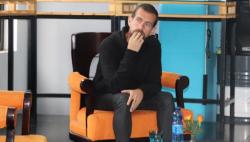 CEO Twitter Lebih Pilih DuckDuckGo Dibanding Google untuk Mesin Pencari