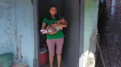 Cerita Ibu Muda di Surabaya yang Ditinggalkan Suami karena Bayinya Cacat