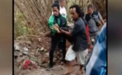 Detik-Detik Pemotor Perempuan Tewas Tertimbun Longsor di Tangerang