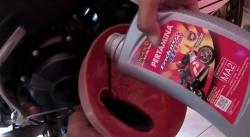 Anti-Slip Kopling, Ini Keunggulan Teknologi Enduro 4T Racing SAE 10W-40