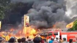 12 Kios di Pematangsiantar Terbakar, Polisi Amankan 2 Perempuan