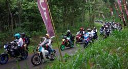 Biker dari Papua Ikut Ramaikan Edisi Terakhir Suryanation Motorland di Malang