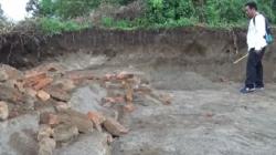 Warga Jombang Dihebohkan Penemuan Reruntuhan Rumah Bangsawan Kerajaan Majapahit<
