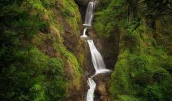 Populer di Kalangan Wisatawan, Intip Keunikan Curug Jaga Pati Garut Miliki 3 Undakan