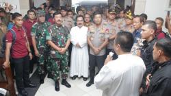 Panglima TNI dan Kapolri Cek Pengamanan Jelang Natal di Gereja-Gereja di Surabaya<