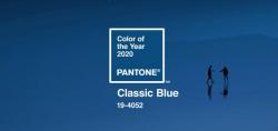 Biru Klasik Jadi Tren 2020, Ini Inspirasi Gaya untuk Pria dan Wanita