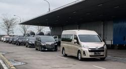 Toyota HiAce Premio Digemari Kalangan Menengah ke Atas