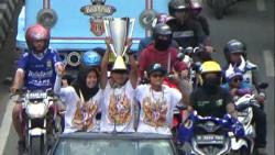 Pemain dan Pelatih Persib Konvoi Bersama Ribuan Bobotoh usai Juara Liga 1 Putri