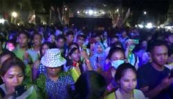 Malam Tahun Baru, Langit Badung Bali Dihiasi 20.000 Kembang Api