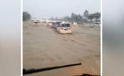 Video Banjir Rendam Tol Cipali KM 136 di Indramayu Jabar