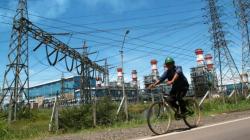 PLN Masih Temukan Gangguan Listrik karena Layang-Layang Warga
