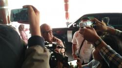 Aburizal Bakrie Jenguk Wiranto di RSPAD Gatot Soebroto