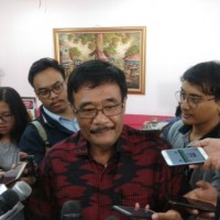 Djarot Pastikan PDIP Tak Terbelah karena Gibran Nyalon Wali Kota Solo