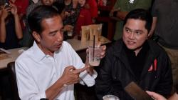 Kampanye di Dumai, Jokowi Sempat Minum Kopi dan Beli Durian