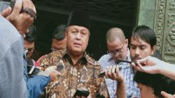 Gubernur BI Ungkap Penyebab Bunga Kredit Belum Turun