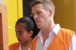 Bule Inggris dan Pacar Terciduk Ikut Pesta Narkoba di Bali Divonis 3 Tahun Penjara