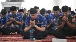 Hadapi Angin Monsun Asia di Sulsel, Warga Gowa Gelar Doa Bersama