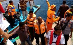 Kapal PM Ebenser Patah Kemudi di Perairan Alor NTT, 42 Penumpang Selamat