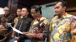 Mahfud saat Bertemu Dubes China: Kita Akan Usir Kalau Ada Nelayan Masuk