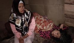 Miris, Ibu Paruh Baya di Pekalongan 3 Tahun Lumpuh Tinggal Sendiri di Gubuk Reyot