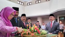 Lawan Produk Asing, Bupati Kulonprogo Minta DPRD Dukung Produk Lokal<