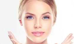 Wajah Glowing Masih Jadi Tren Kecantikan, Begini Cara Tepat Memilih Skincare