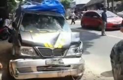 Video Mobil Patroli Polisi Tabrak 7 Kendaraan di Malang