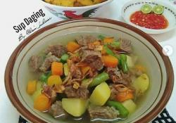 Cuaca Dingin Enaknya Makan Sup Daging Bening, Segar dan Bikin Hangat