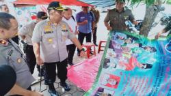 Polisi Kejar Pemasang Baliho King of The King di Kota Tangerang