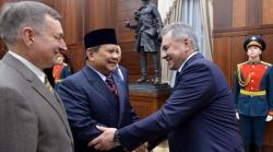 Prabowo Unggah Foto Bersalaman dengan Menhan Rusia, Warganet: Macan Asia is Back