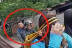 Detik-Detik Ponsel Perempuan Cantik di Makassar Dijambret saat Unggah Video