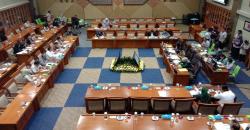 Komisi IX DPR Gelar Rapat Bersama Menkes Bahas Virus Korona