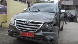 Mobil dengan Kecepatan Tinggi Tabrak Sepeda Motor di Tobasa, Seorang Ibu Tewas