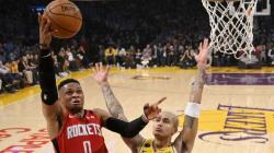 Banyak Bikin Kesalahan, Lakers Dipermalukan Rockets di Kandang