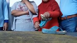Jenguk Suami di Rutan Solo, Perempuan Ini Nekat Selipkan Sabu di Sandal