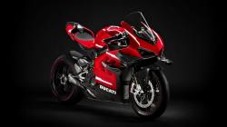 Ducati Superleggera V4 Berbodi Serat Karbon Hanya Diproduksi 500 Unit di Dunia