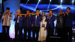 Zulkifli Hasan Sebut Sandiaga Uno Wapres Tertunda karena Masih Muda