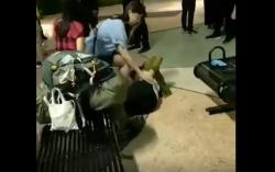 Video Viral Turis Korea Terkapar di Bandara Ngurah Rai Bali karena Sakit Pinggang