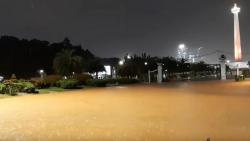 Hujan Deras, Depan Istana dan Jalan Thamrin Sempat Tergenang Minggu Dini Hari