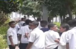 Video 77 Siswa SMP di NTT Dipaksa Makan Kotoran Manusia